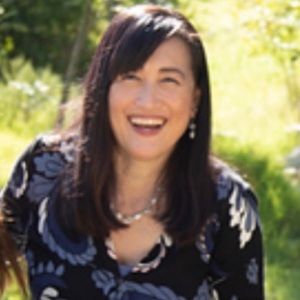 Meet your Posher, Nina